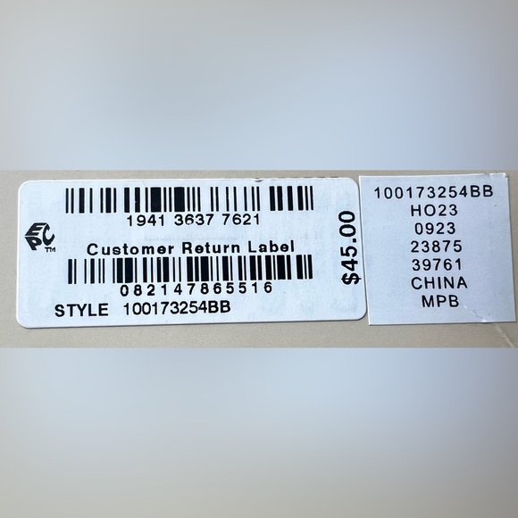 Blue Baby Gift Set with Outfit, Hat and Blanket - Picture 6 of 6